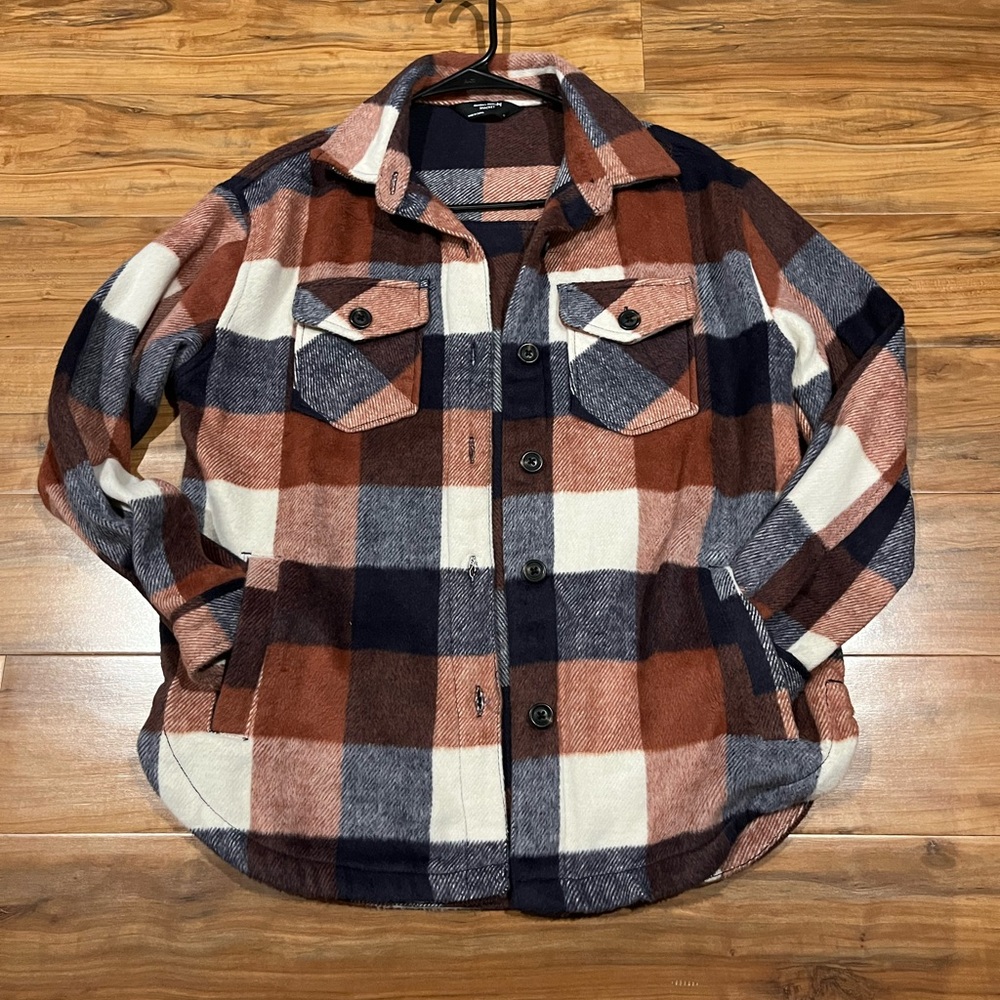 Plaid Button-Up Women's Jacket